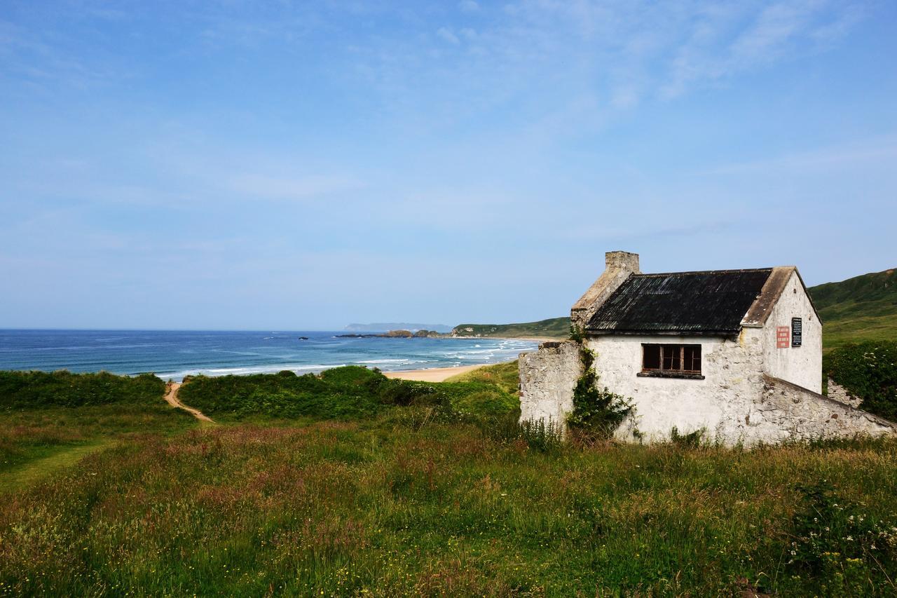 White Park Bay Youth Hostel Ballintoy Extérieur photo
