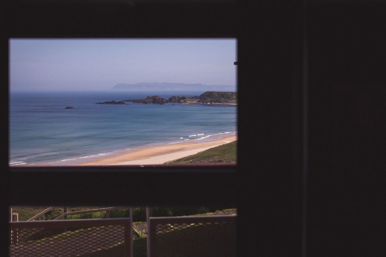 White Park Bay Youth Hostel Ballintoy Extérieur photo